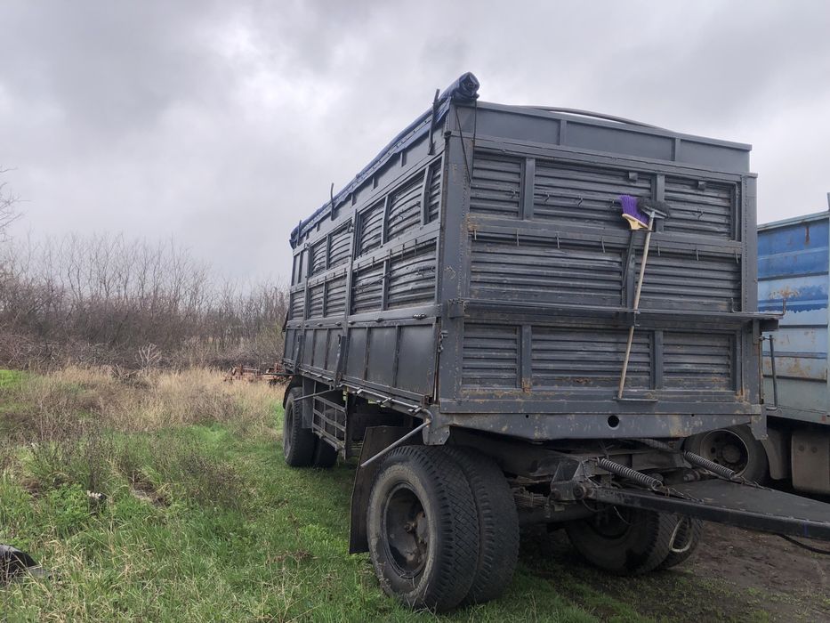 Продам прицеп зерновоз