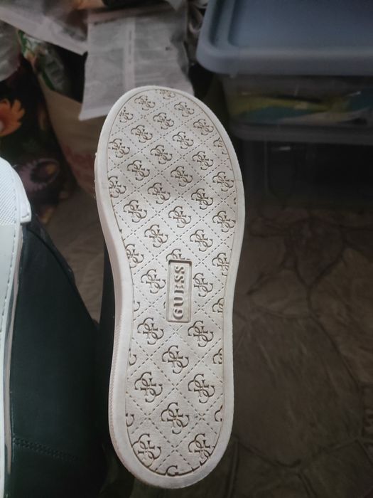 Buty firmy Guess