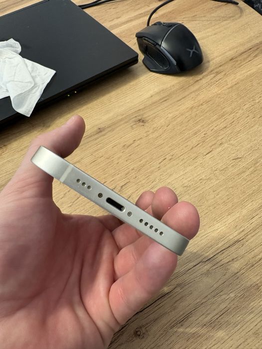 Iphone 12 stan idealny