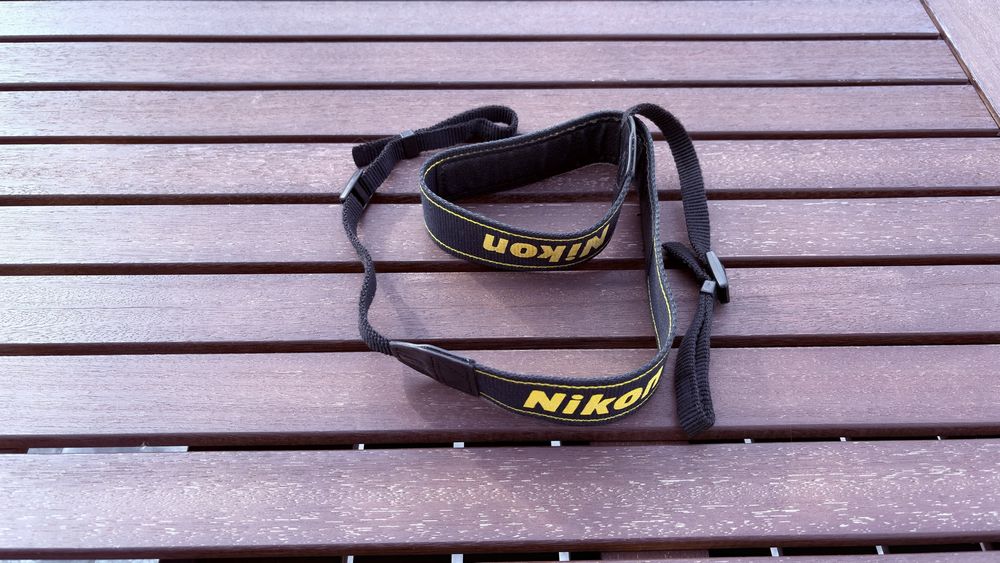 Pasek Nikon stan bardzo dobry