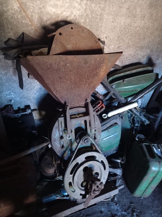 Продам трактор Т-25