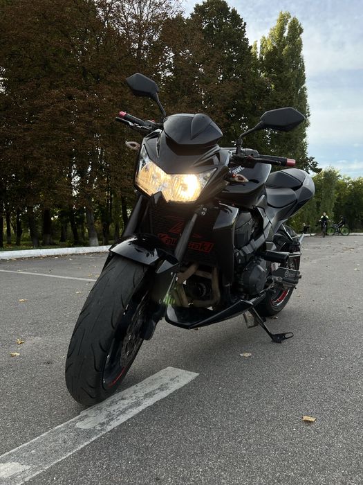 *• Kawasaki z750 2012 •*