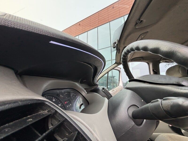 renault trafic продам