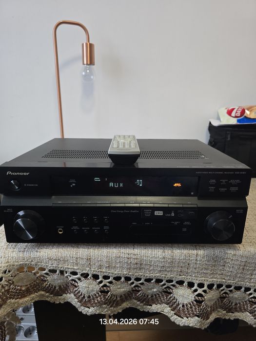 Amplituner Pioneer VSX-818V-K. pilot kinodomowe sprawne,