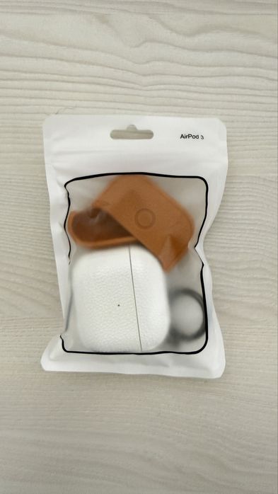 Чохли для Apple AirPods 3