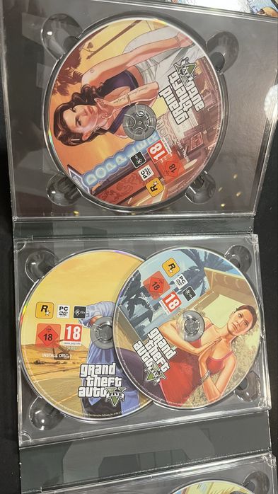 GTA V - pudełko 7DVD