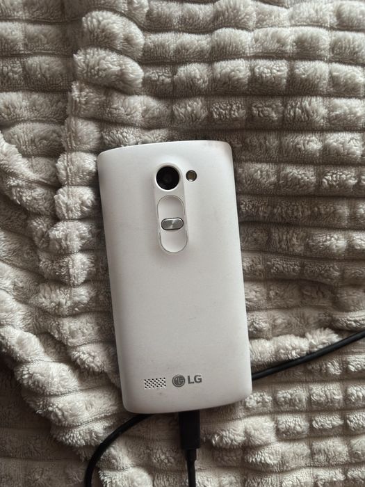 Smartphone LG Leon H - 320