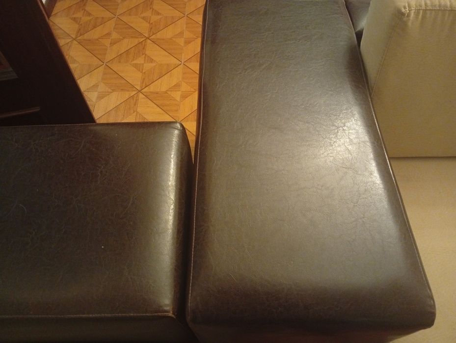 2 sofás em bom estado geral
