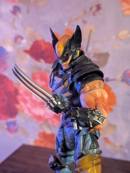 Колекційна фігурка Росомаха від Play Arts Kai, Square Enix