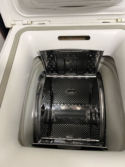 Продається б/у пральна машина, вертикальноі загрузки