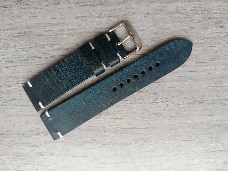 Skórzany pasek zegarka 22/20 mm granatowy antykowany