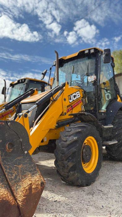Екскаватор  навантажувач  JCB 3CX (2023р)