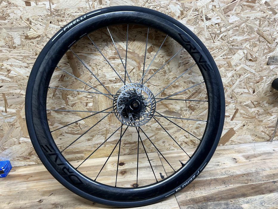 Bicicleta Rodas disco carbono Elite Drive 40mm - raios carbono