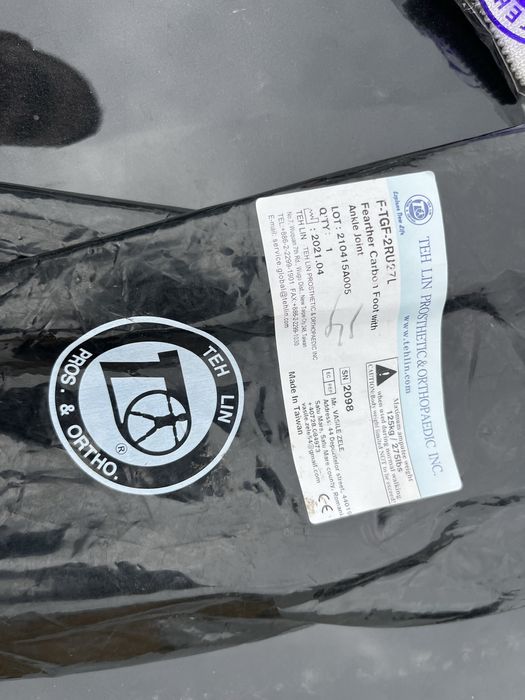 Стопи карбонові протези Тайвань