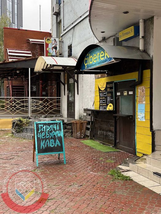 RLT I01 Оренда фасадного комерційного приміщення в центрі міста, ЦУМ