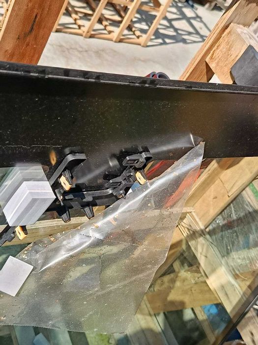 Лобове скло Tesla model Y 2020-2022