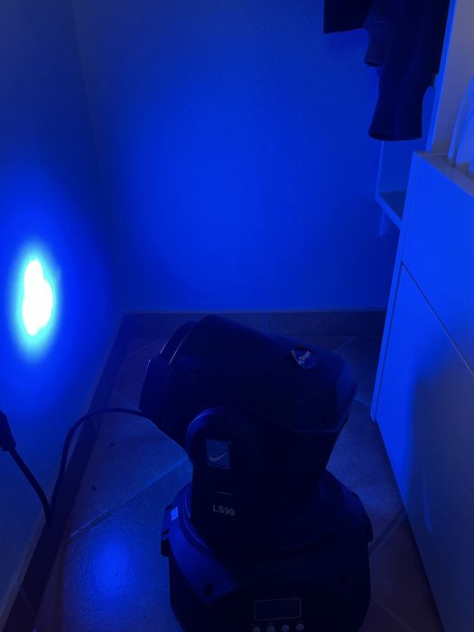 Rôbo de luzes Big dipper LS90 dmx