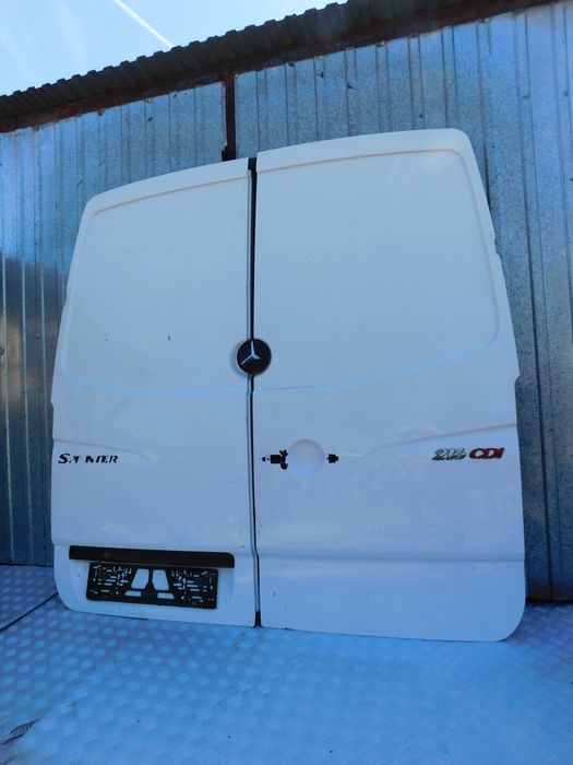 Mercedes Sprinter 906 drzwi tył komplet dwie sztuki białe niskie OEM