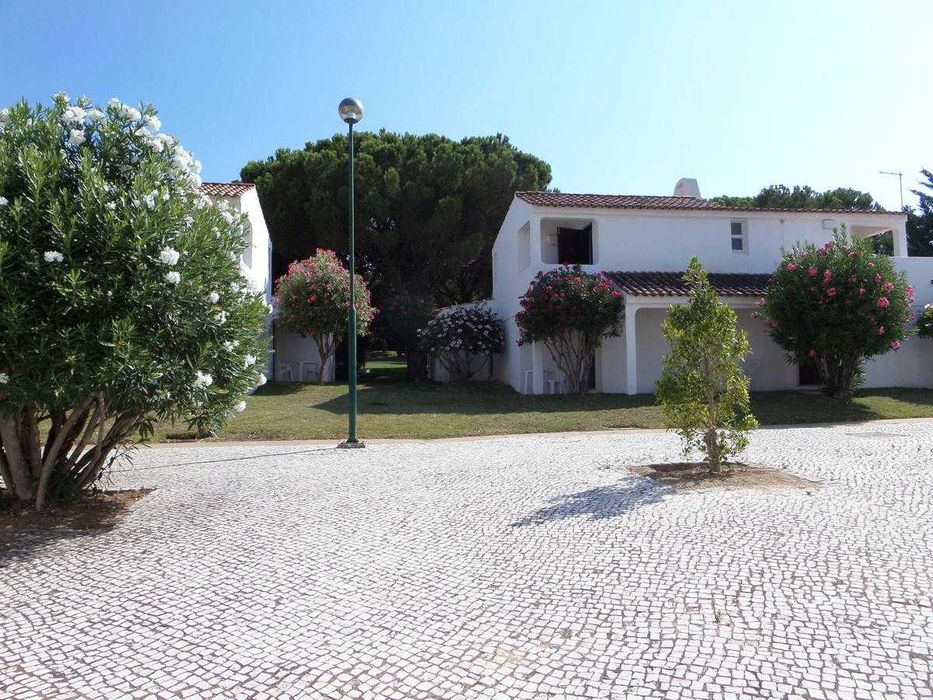Apartamento T0 com piscina na Aldeia da Falésia – SETEMBRO APENAS