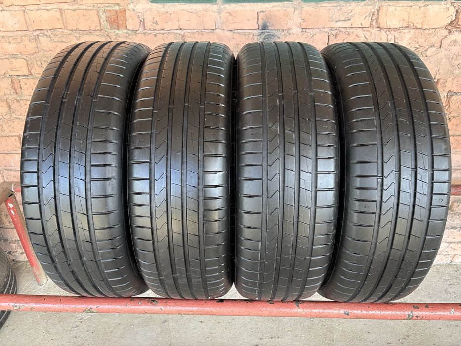 Комплект літніх шин !!!25рік!!! 215/65R17 Hankook