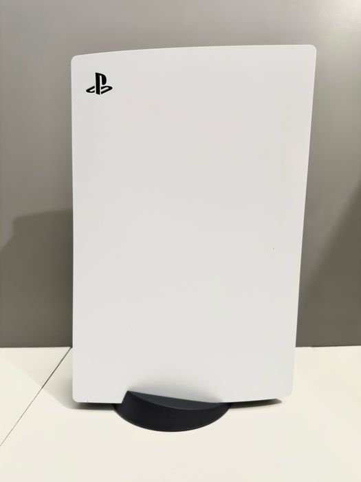 PlayStation 5 (PS5) standard, napęd, super stan, OKAZYJNA CENA!