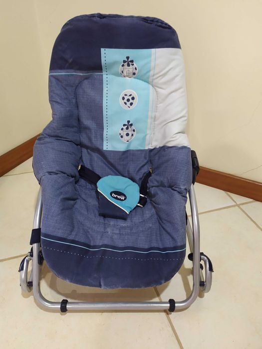 Cadeira de descanso e balanço, marca Brevi