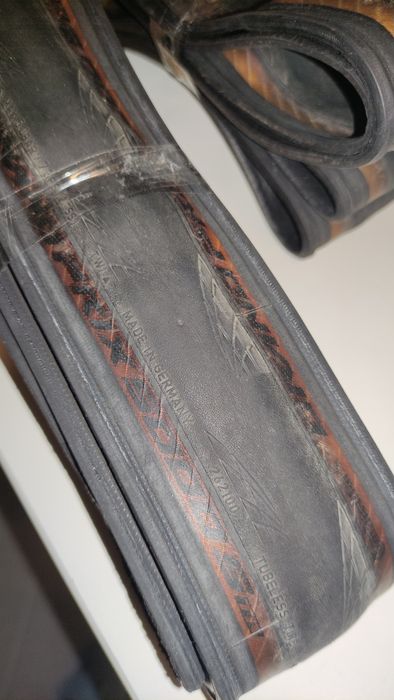 Koła Gravel Szosa 28" + opony 700c x 28mm  Alexrims Comp 100x12 142x12