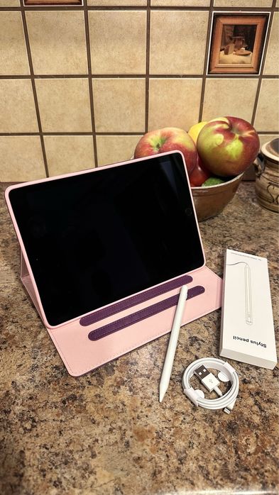 Tablet iPad Apple Retina 10” - TOUCH ID - PROCREATE