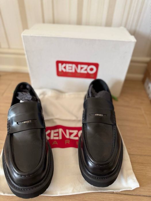 Лофери Kenzo нові
