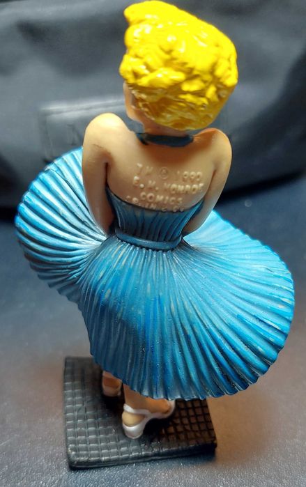Figura de colecção em pvc. Marilyn Monroe