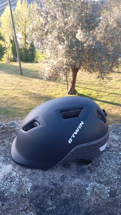 Capacete Btwin (Tam. [S]) — Como Novo / Usado 2x