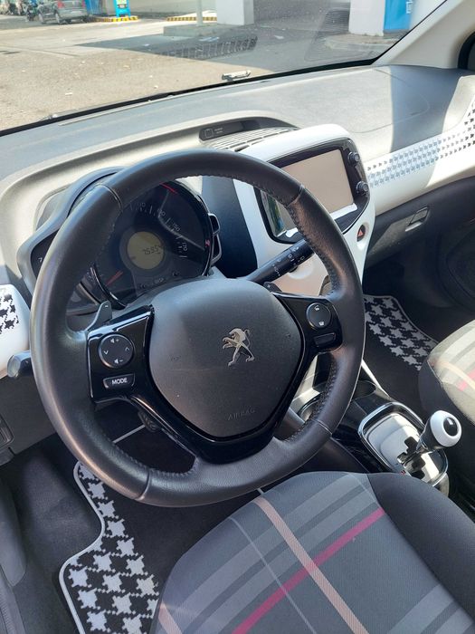 Peugeot 108 Alurre Cx automática - 15