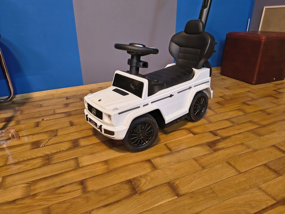 Jeździk/pchacz Mercedes na licencji