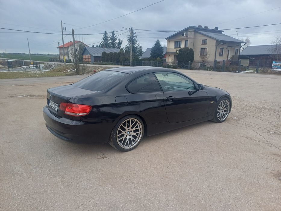 Sprzedam BMW E92 320d