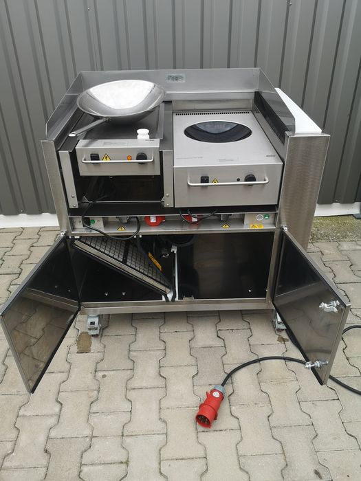 Stacja do gotowania Rieber Wok i płyta elektryczna.