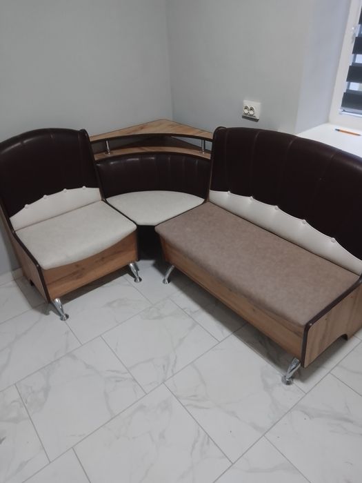 Продам куток кухонний