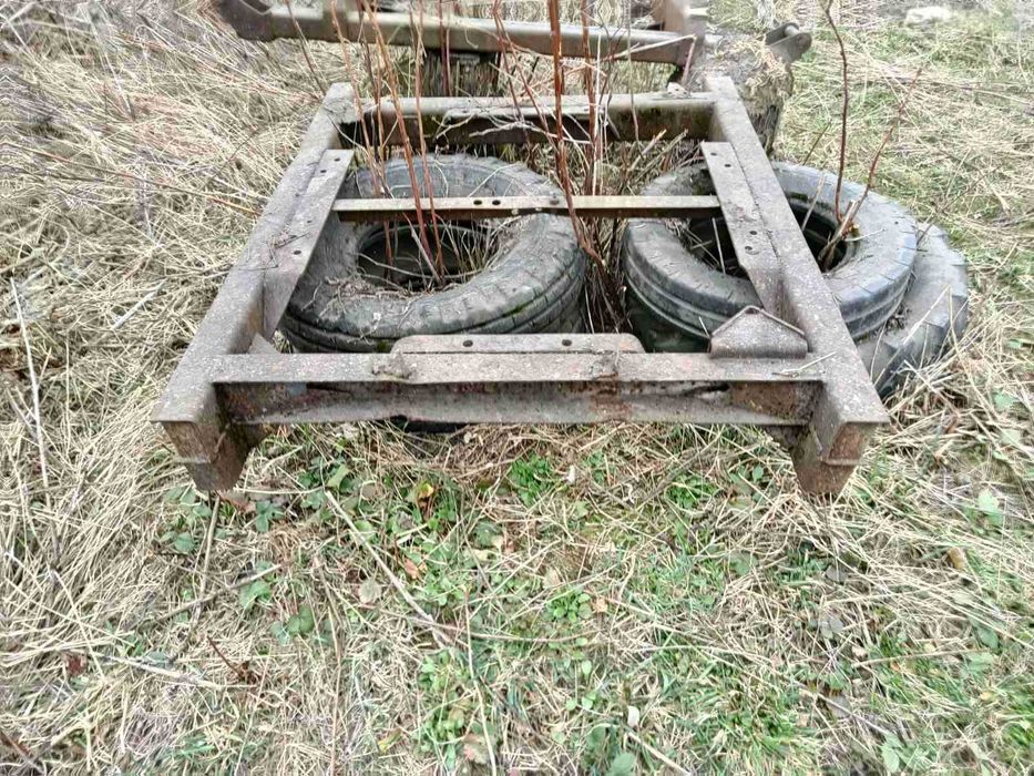 Прицеп 2 ПТС-6 тонник