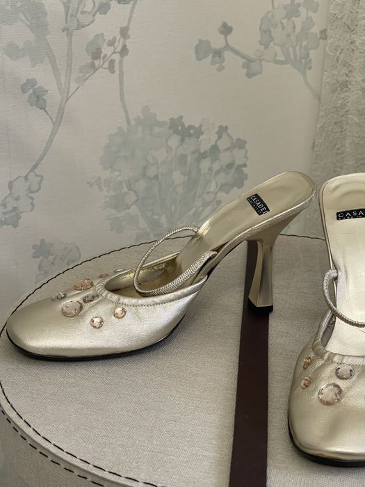 Вінтажні Casadei