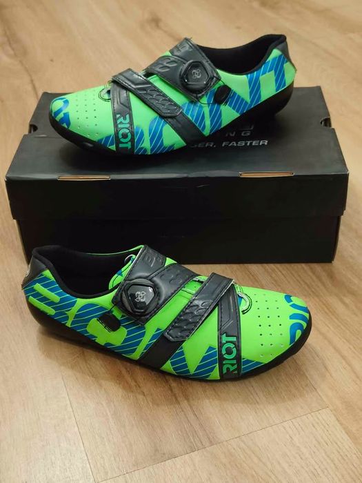 Sapatos de Ciclismo Bont Riot+ BOA Carbon moldáveis
