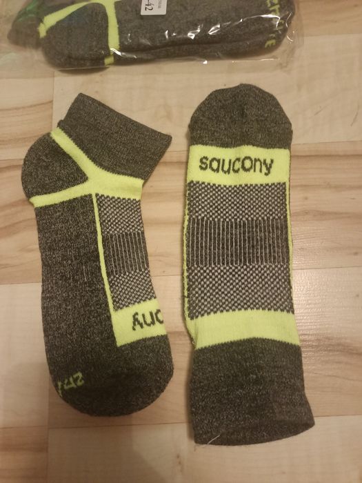 Nowe skarpetki Saucony 39-42 3pak