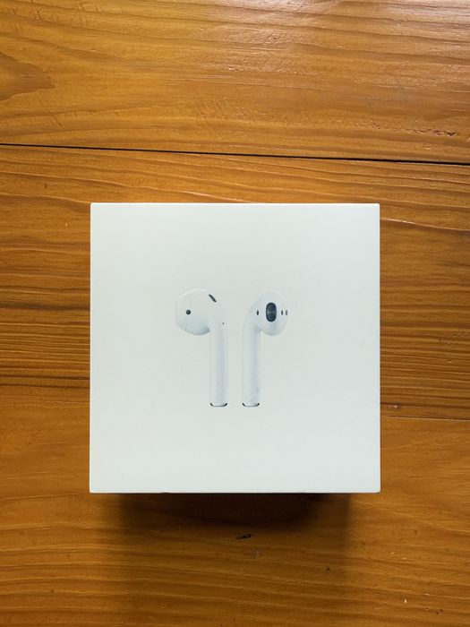 Оригінальні бездротові навушники Apple Air Pods 2 + чохол в подарунок б/у