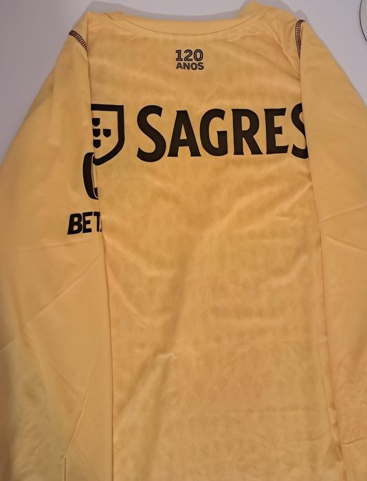 Blusa Sport Lisboa e Benfica