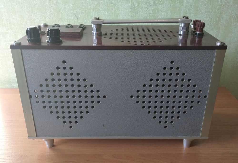 Стабилизатор напряжения времен  ссср