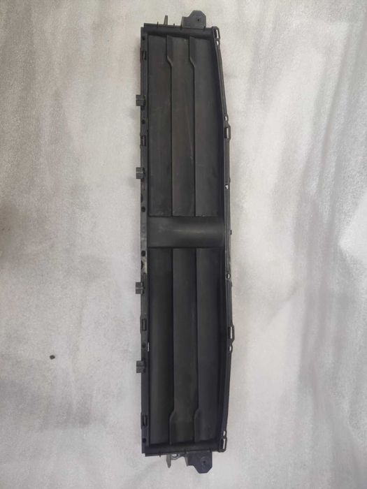 Porsche Macan 2013- жалюзі заслонка радіатора 95b121635D , 95b121635E