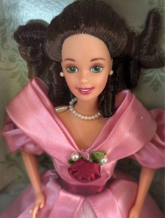 Barbie Hallmark Sweet Valentine Doll 1995