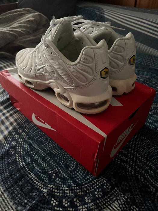 Nike tn Airmax triple white