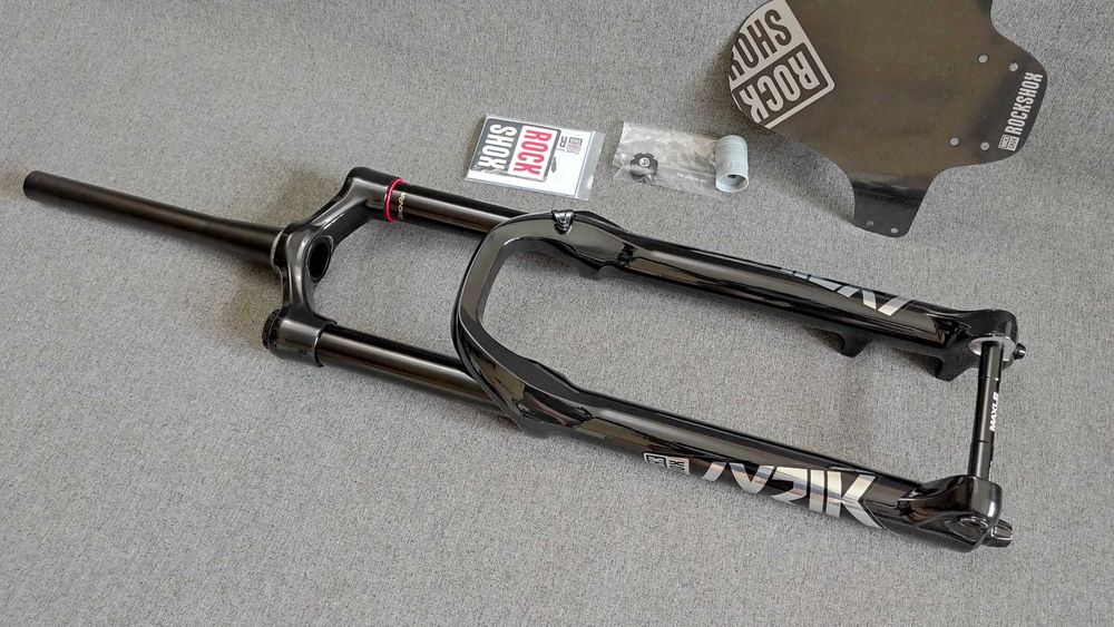 Вилка Rock Shox Lyrik Ultimate RC2 (27,5")