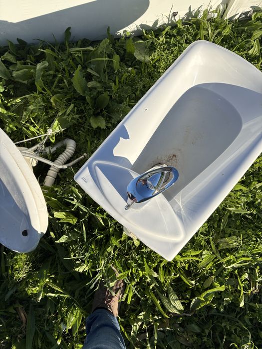 Vendo banheiras e bases em fibra