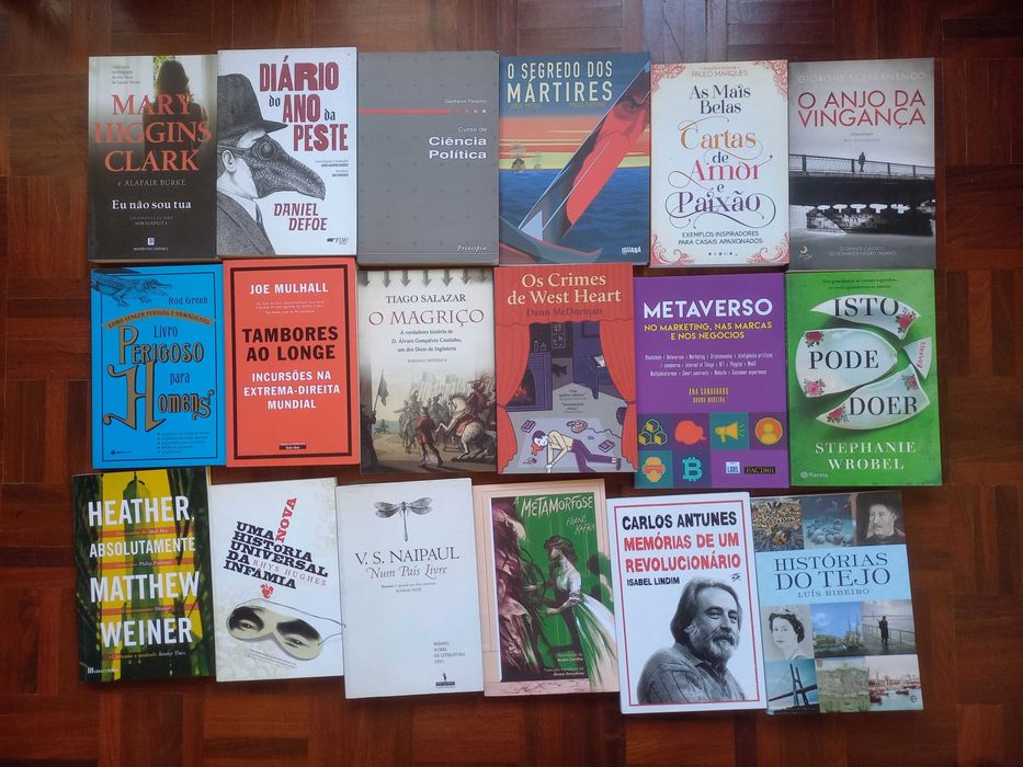 Lote de 180 livros