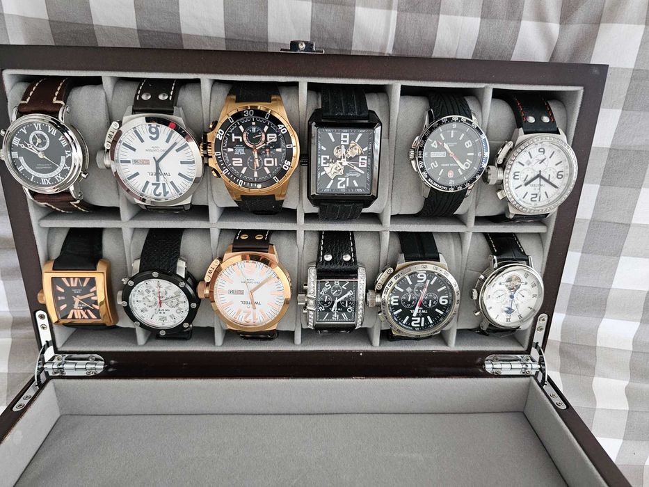 Mala Com  12  RELOGIOS 100% Originais Swiss Made VALOR REAL+4000 EUROS